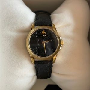 GUCCI Leather strap Watch Womens